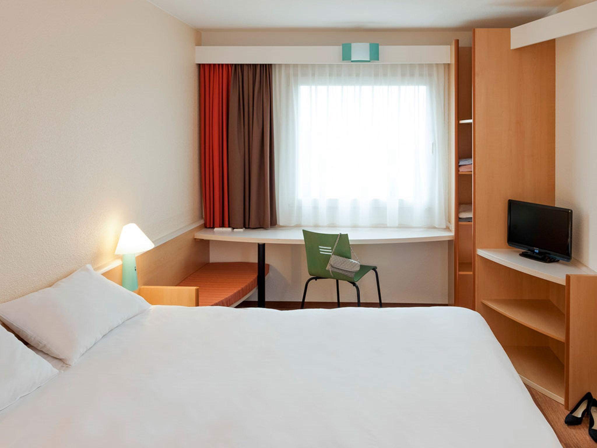 Ibis Jerez De La Frontera Cadiz Hotel Ngoại thất bức ảnh